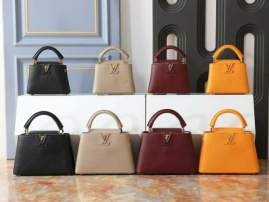 Picture of Louis Vuitton Handbags _SKUfw220371907fw
